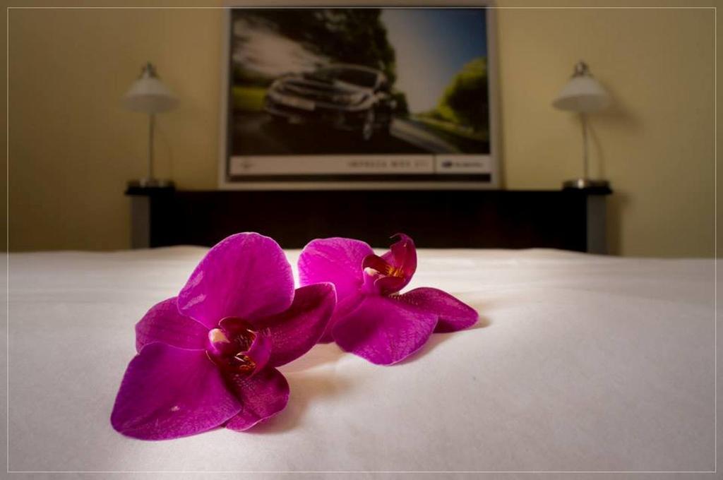 Motel Subaru Varsóvia Quarto foto